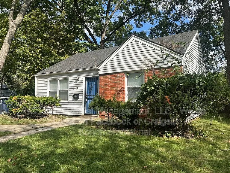 8025 Park Ave — Photo 24