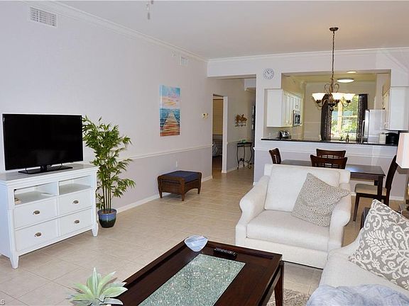 5th image of 10480 Washingtonia Palm Way APT 1124