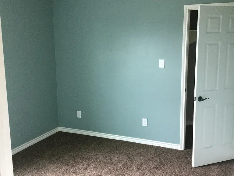 2909 Alice Ln — Photo 11