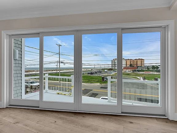 main floor ocean view