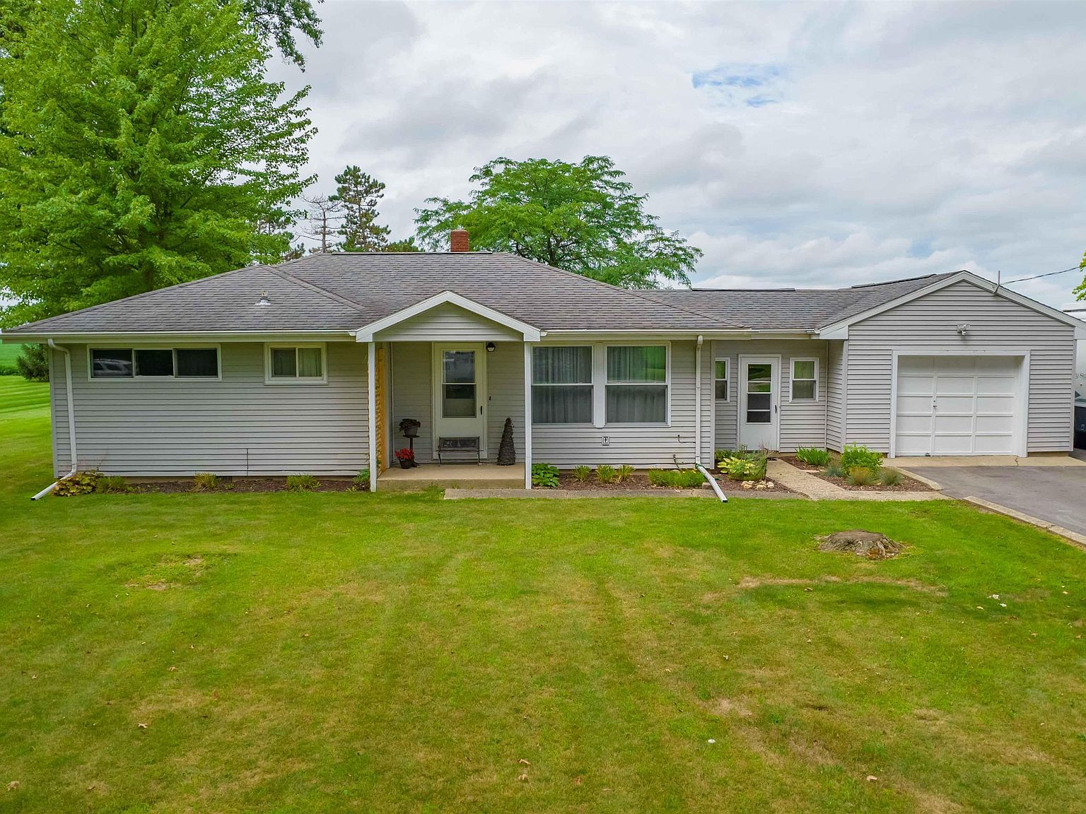 1004 N State Road 115, Wabash, IN 46992 | Zillow