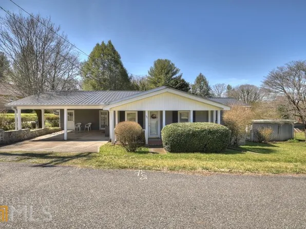 336 1st St, Mc Caysville, GA 30555