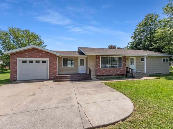 701 10th Ave, Durant, IA 52747