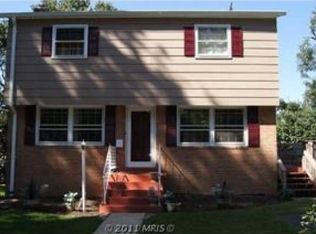 2 Burket Ct, Silver Spring, MD 20910