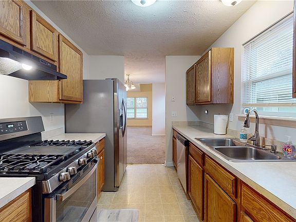 2nd image of 4107 W 130th St