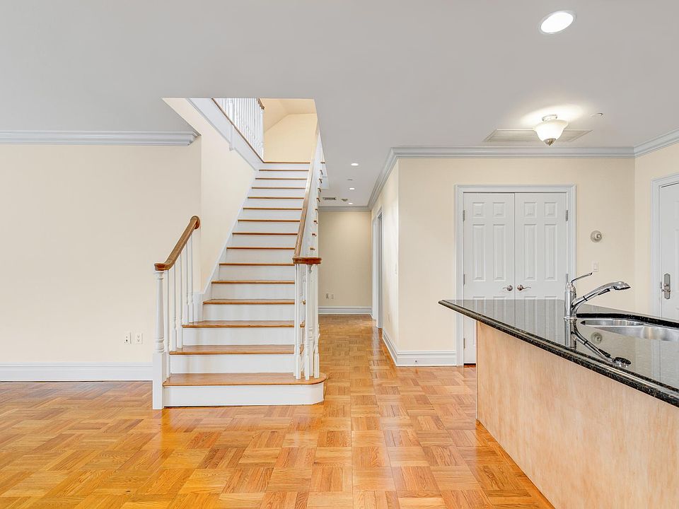 70 Garth Rd Scarsdale, NY, 10583 Apartments for Rent Zillow