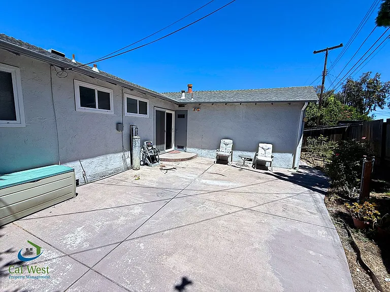 3174 Colfax Ct — Photo 31