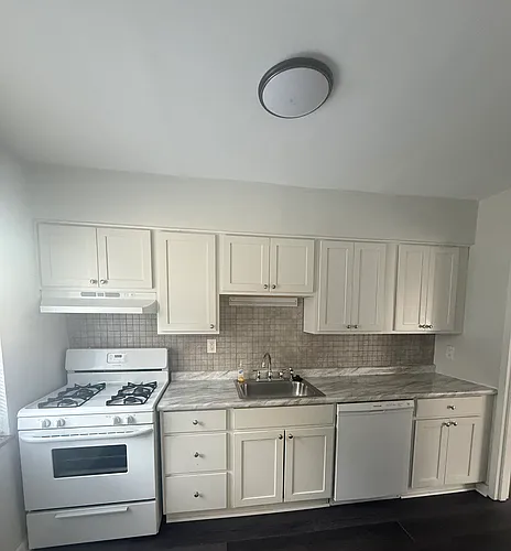 Floor plan Renovated two bedroom townhouse