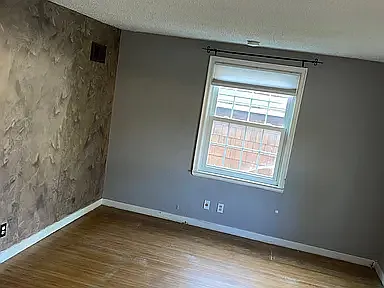 435 Lamarck Dr — Photo 8