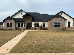 142 Overbrook Dr, Abilene, TX 79606