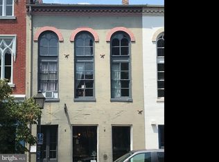 317 Cameron St APT 2B, Alexandria, VA 22314