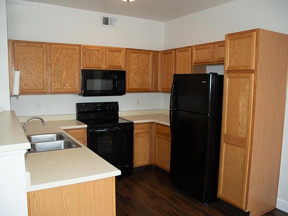 All new appliances in kitchen