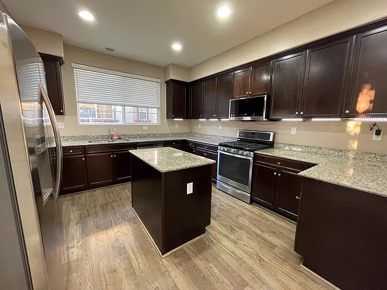 1136 Mallow Trl — Photo 5