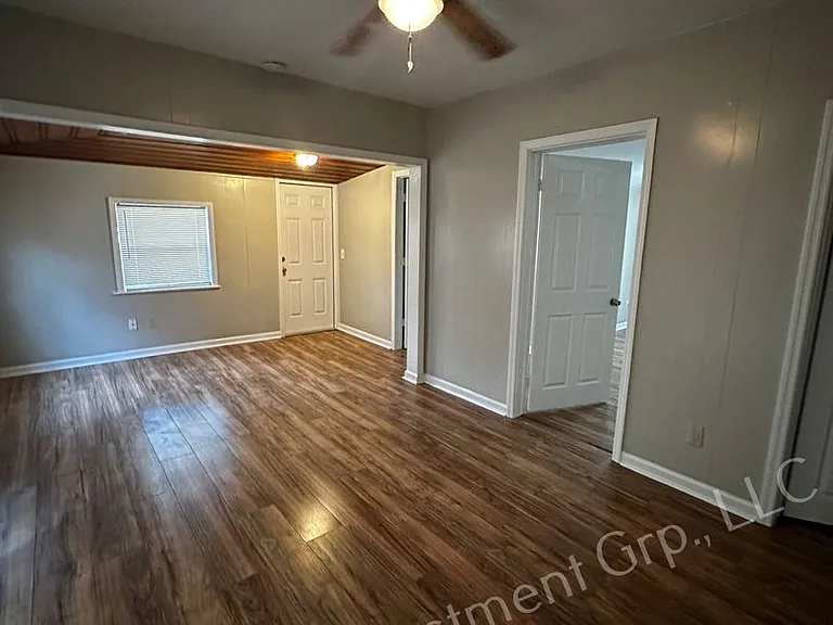 821 Pennsylvania Ave — Photo 6