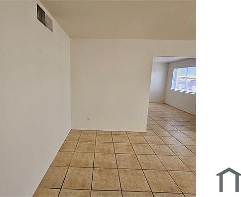 4th image of 2410 W Sierra St