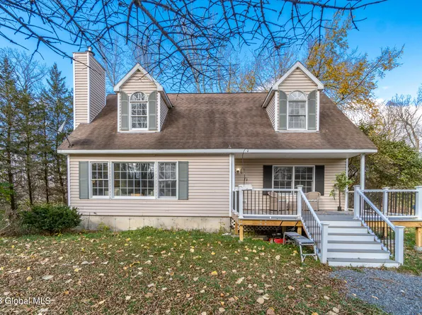 1124 Creek Road, Esperance, NY 12066