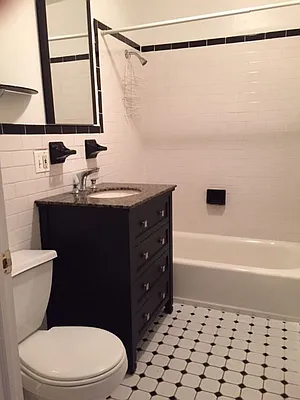 Rented by Charles Realty Group LLC | media 18