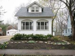 710 W White St, Champaign, IL