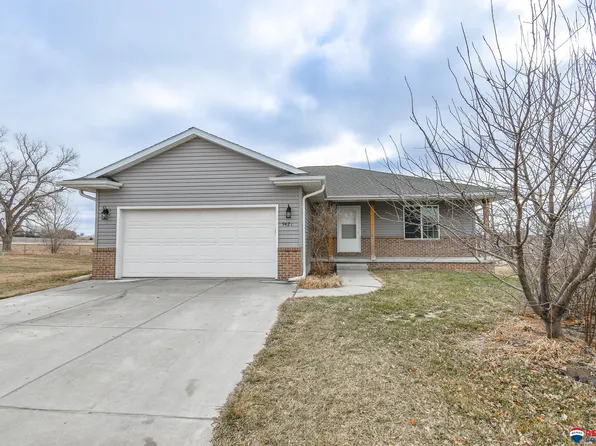 9421 N 143rd St, Waverly, NE 68462