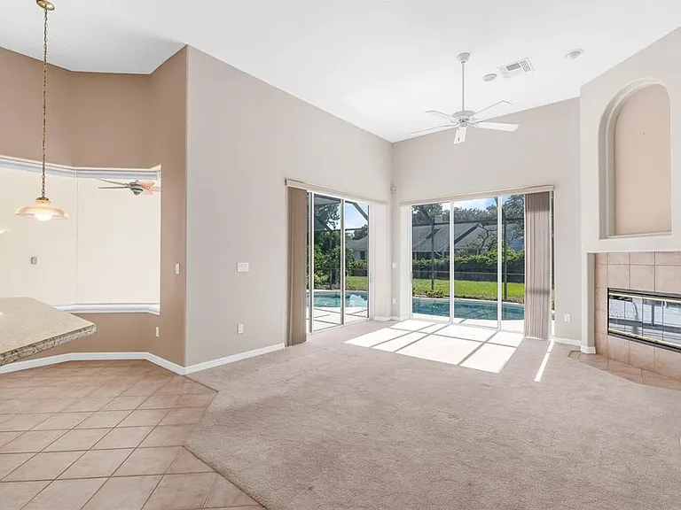 3865 Winding Lake Cir — Photo 28