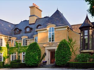 111 E Onwentsia Rd, Lake Forest, IL 60045