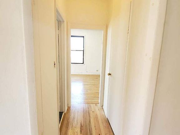 5th image of 85 Clarkson Ave APT 6L