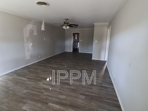 2nd image of 1716 Palm Valley Dr W
