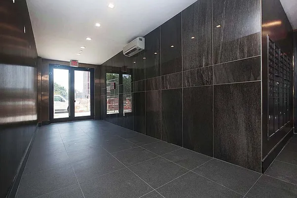 Rented by Clove Realty LLC | media 6