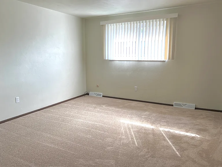 60 Soltis Dr — Photo 5