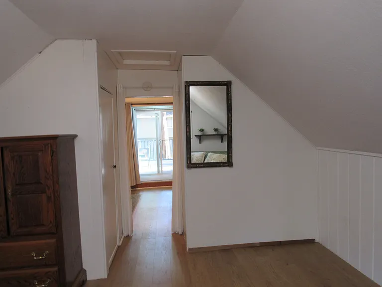 Valley View Dr — Photo 9