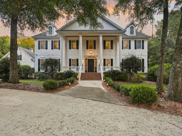 285 Brickwell Ln., Pawleys Island, SC 29585