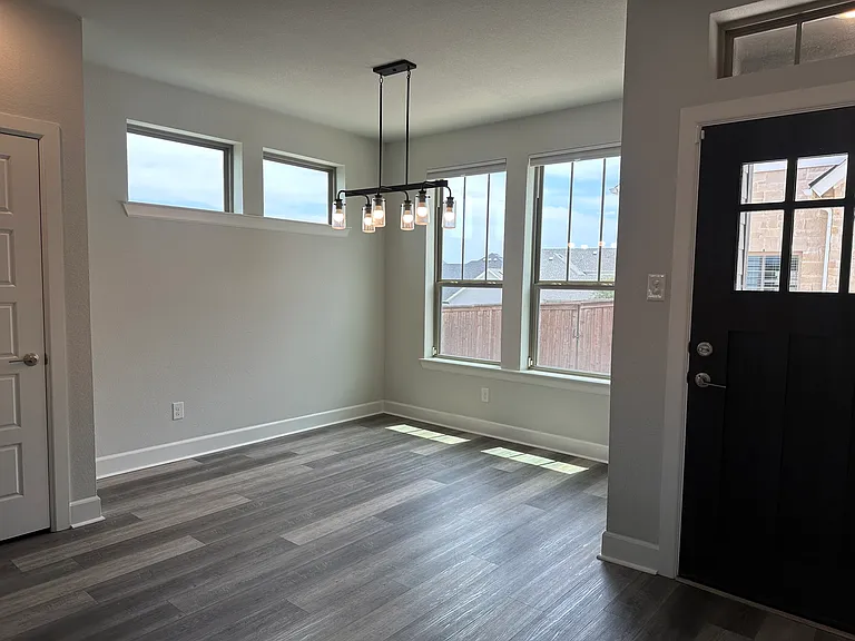 14228 Walsh Ave — Photo 4