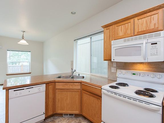 5th image of 4402 S 76th Street Ct