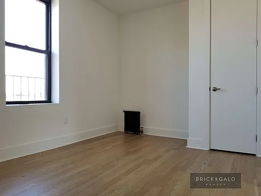 Rented by BRICK & GALO REALTY CORP | media 18