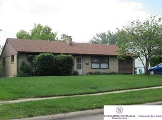1822 N 78th St, Omaha, NE 68114