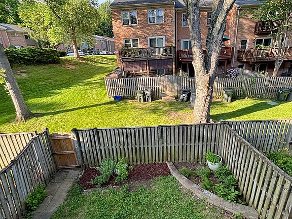 4th image of 5107 Cliffhaven Dr