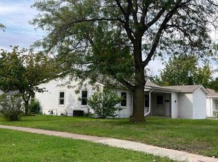 1701 W 30th St S, Wichita, KS 67217