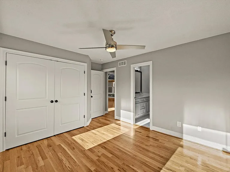 604 Canyon Dr — Photo 13