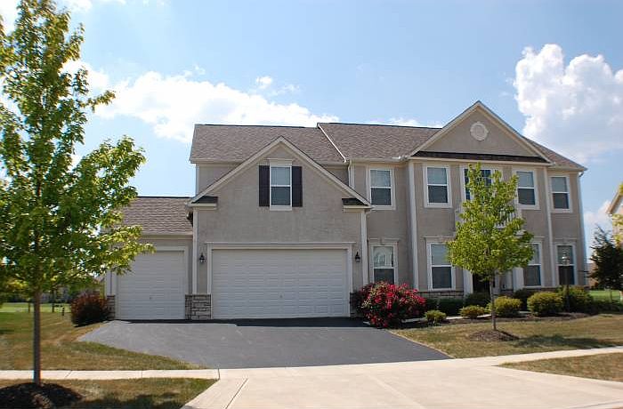 3399 Winding Woods