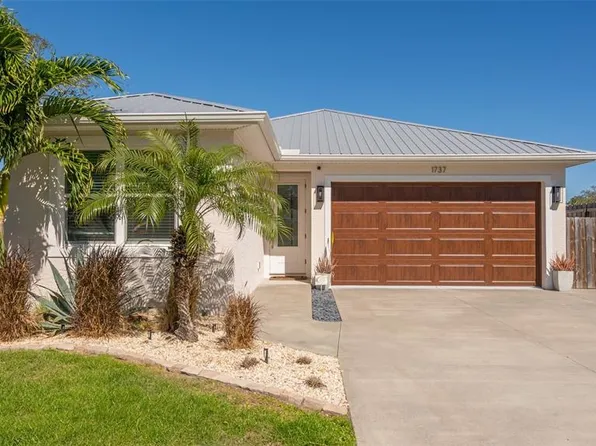 1737 Mova St, Sarasota, FL 34231