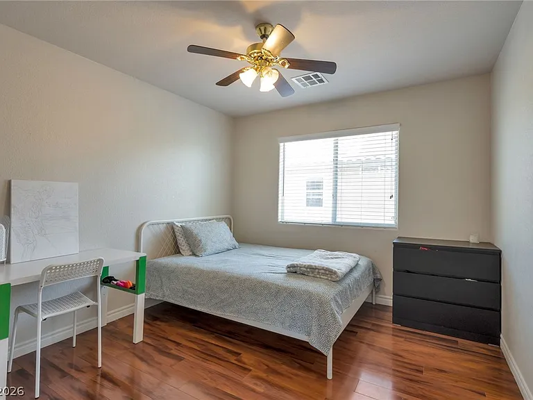 10391 Montes Vascos Dr — Photo 14