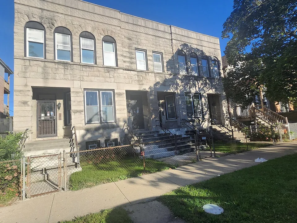 2333 S Lawndale Ave #1