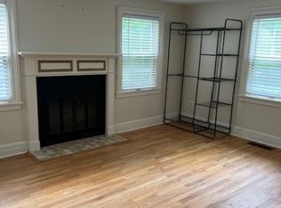 718 Somerset St, Franklin Lakes, NJ 07417