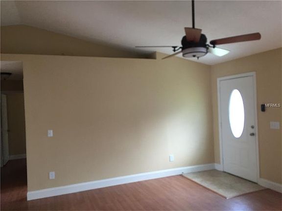 2nd image of 886 Vista Palma Way