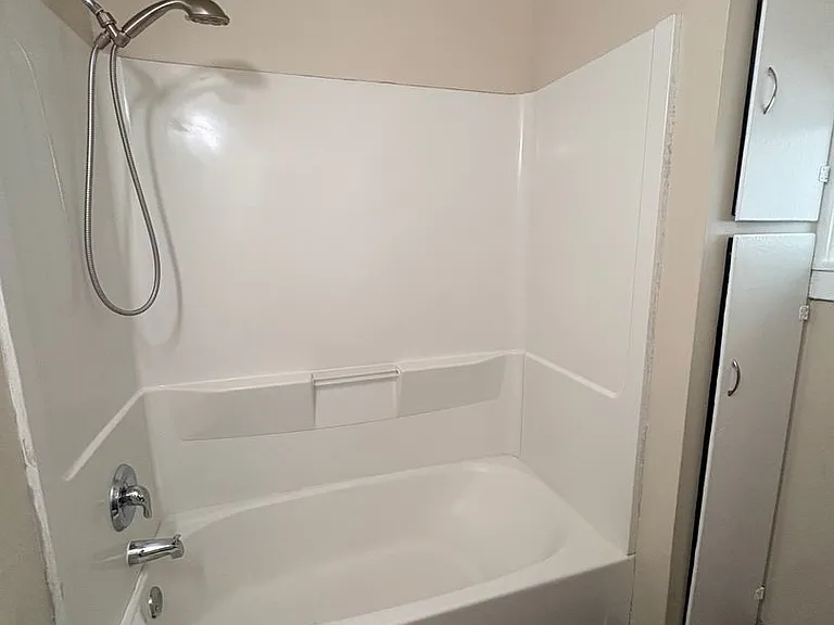 1619 N Madison St — Photo 3