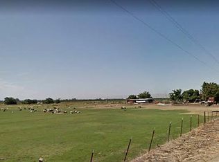 2412 Olive Ave, Patterson, CA 95363