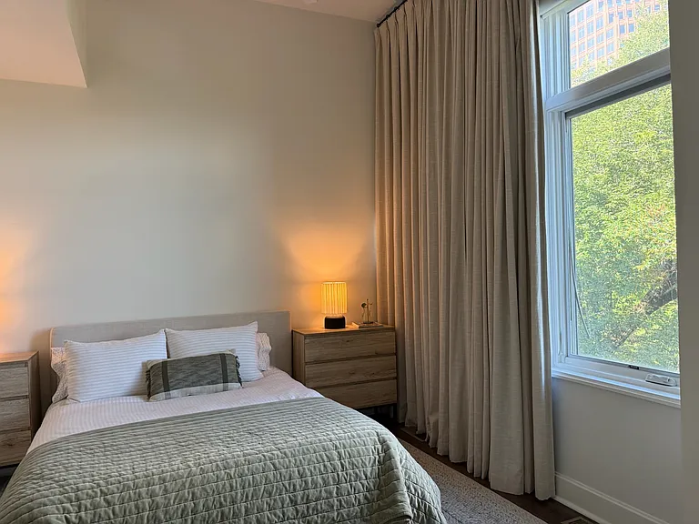 4524 J C Nichols Pkwy #402 — Photo 10