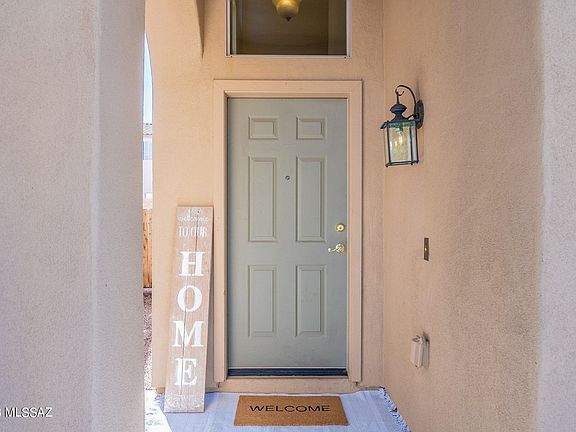 2nd image of 116 E Camino Del Abedul