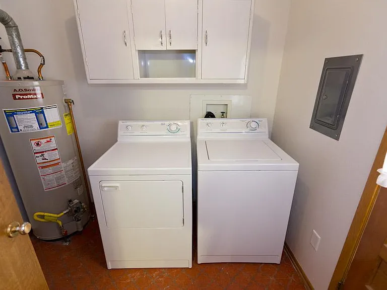 Washer Dryer Included