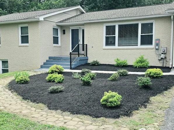 2683 Walston Rd, Mount Airy, MD 21771